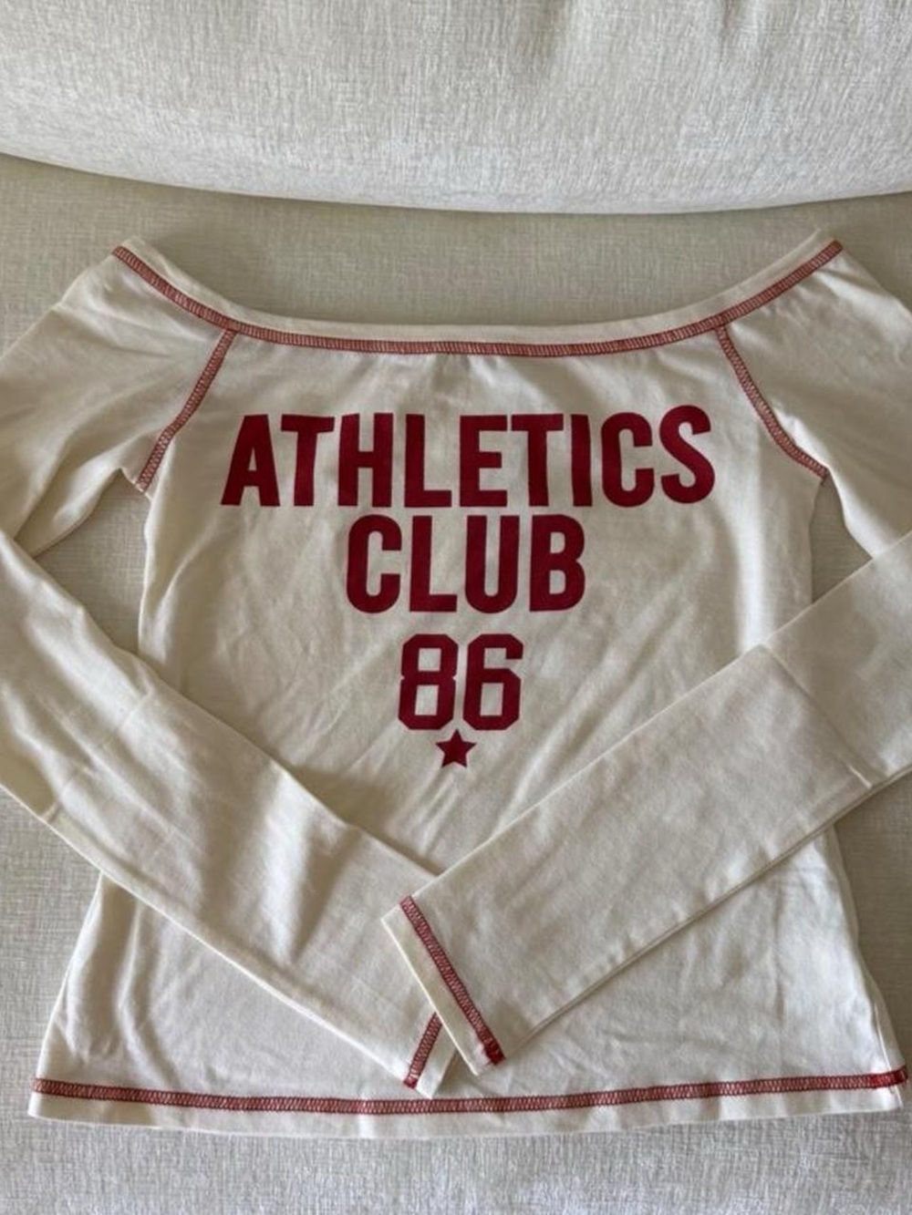 deadstock athletics club 86 red and cream off shoulder top 🏀🥤